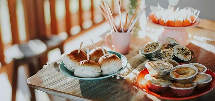 Easy Eating Hacks for Parties