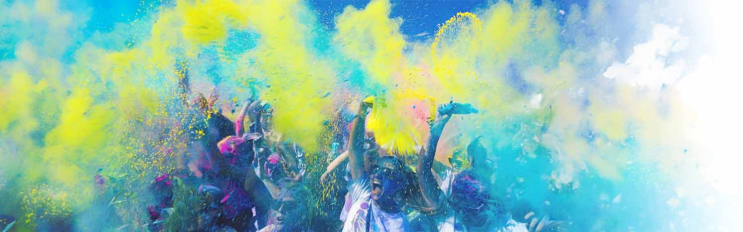 Celebrating-Holi-Across-India