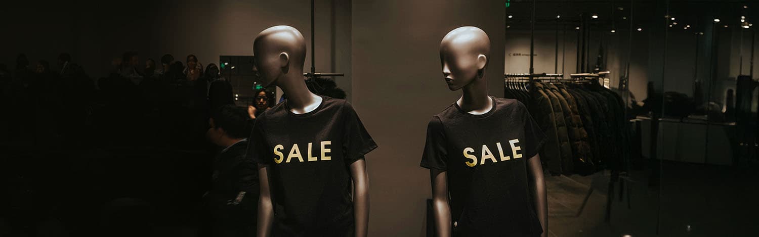 Black-Friday-Wishlist-5-Investment-Pieces-Worth-Shopping