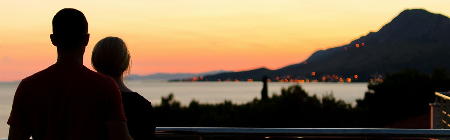 The-perfect-Valentines-Week-Travel-Staycation-Shopping-and-More